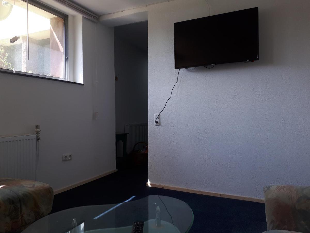 Monteurunterkunft Oberaula Bagian luar foto